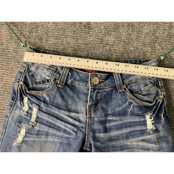 Almost Famous Womens Size 3 Long Bermuda Shorts Cuffed Flap Back Pockets Jean De - Picture 6 of 7